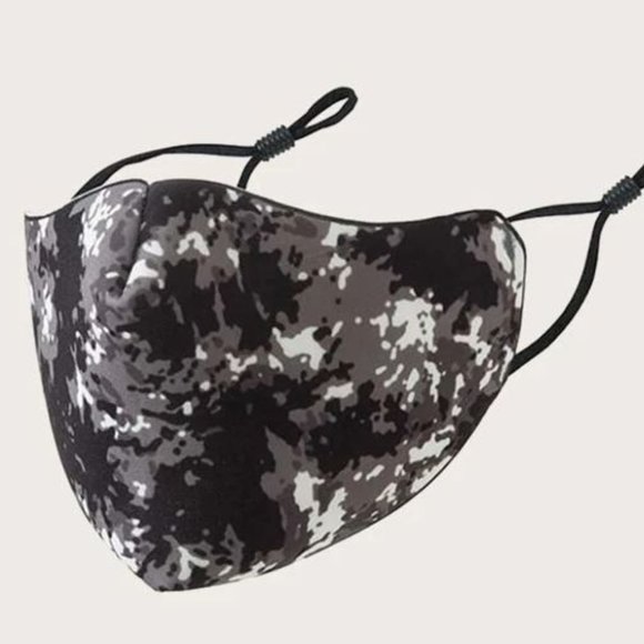 New Camo Face Mask, Ships in 1-2 Business Days - Picture 1 of 1